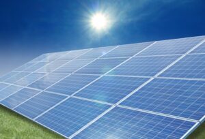 太陽光発電パネルは取り付けるべき?設置費用や買取価格はいくら? 太陽光発電パネルは取り付けるべき?設置費用や買取価格はいくら?